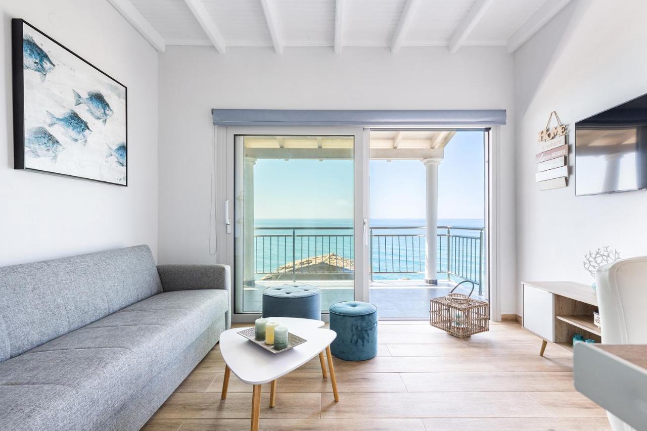 Villa Renata & Villa Filippos With Private Plunge Pool By Konnect Агиос Гордиос Екстериор снимка