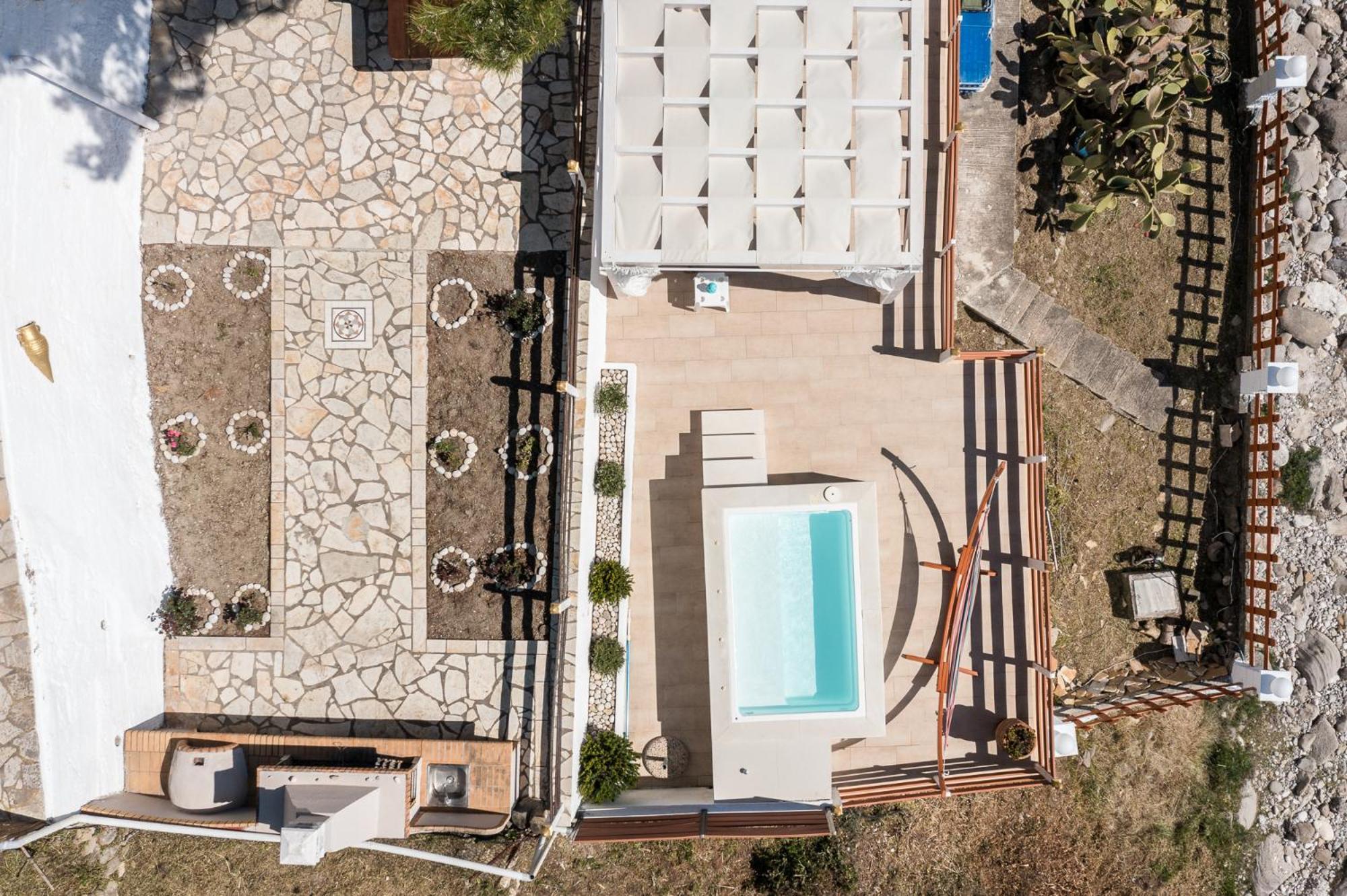 Villa Renata & Villa Filippos With Private Plunge Pool By Konnect Агиос Гордиос Екстериор снимка